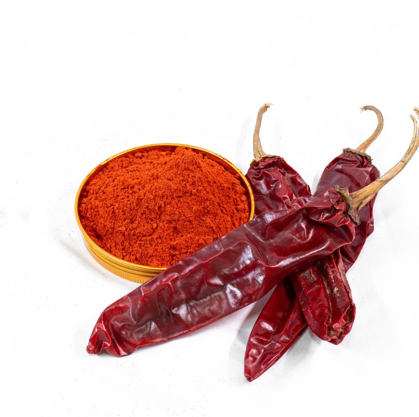 Deeply rooted in export-grade paprika, crafted with meticulous quality, exclusively supplying the global market.